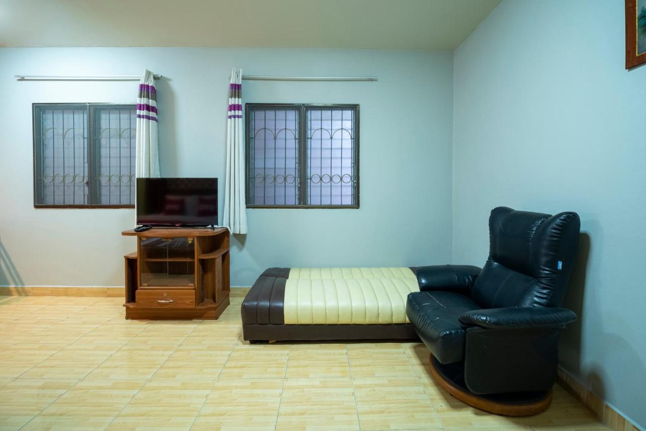Oyo 663 Green Beach Room Pattaya Zewnętrze zdjęcie