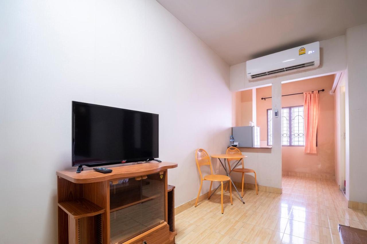 Oyo 663 Green Beach Room Pattaya Zewnętrze zdjęcie